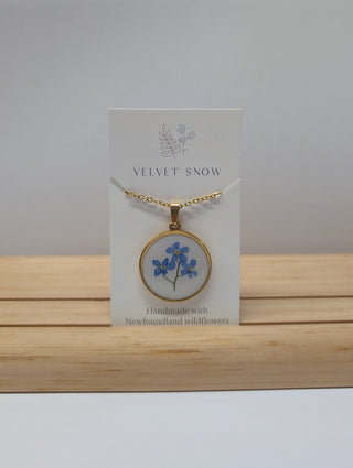 Necklace | Forget Me Not | Extra Large, Round | Gold Toned Stainless Steel