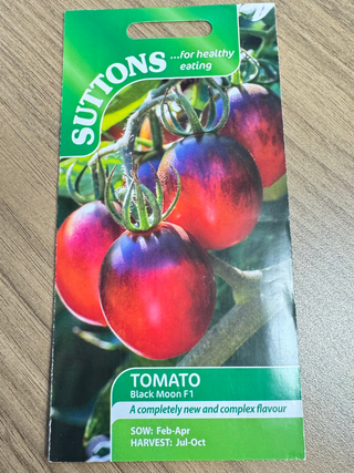 Suttons Seeds - Tomato Black Moon F1