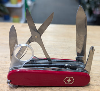 Victorinox - Swisschamp Swiss Knife