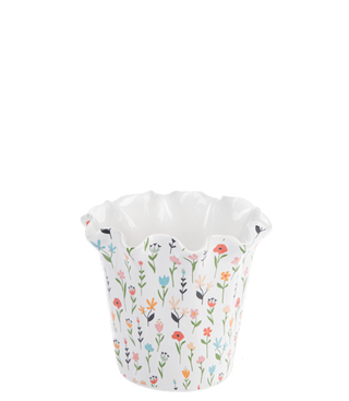 Ruffle Edge Planter with Flower Pattern