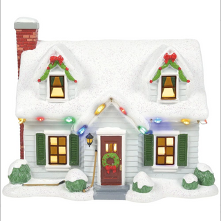 Peppermint Patty's House - Department 56 Peanuts Village