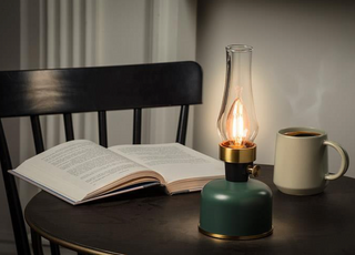 Lantern LED Lamp with Chimney (Green)