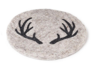 Stag Horn Trivet (cream)