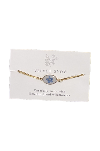 Velvet Snow - Bracelet | Forget Me Not | Oval | Gold Toned Stainless Steel