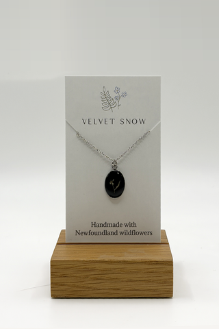 Necklace | Chervil on black | Small, Oval | Stainless Steel
