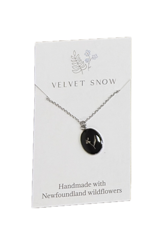 Velvet Snow - Necklace | Chervil on black | Small, Oval | Stainless Steel