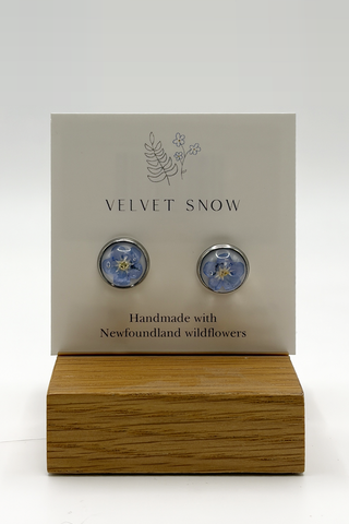 Stud Earrings | Forget Me Not | Medium, Round | Stainless Steel